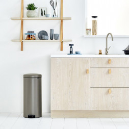 Brabantia NewIcon 114441 Мусорный бак с педалью