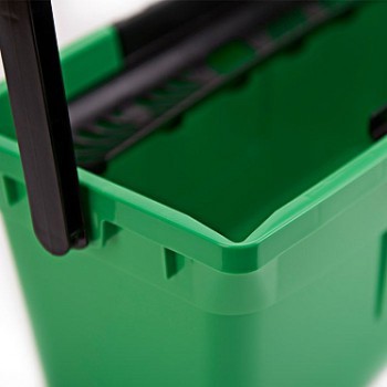 Ведро для мойки окон Unger 12 л с полочками пластик зеленый / QB12B