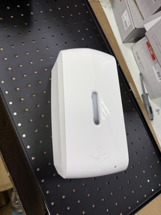 Дозатор для жидкого МЫЛА и ГЕЛЯ WisePro K210A-WS наливной автоматический 1000 мл, белый / 71100