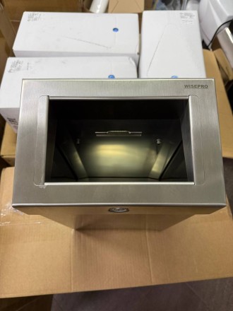 Металлическая урна WISEPRO настенная с замком 12 л нерж сталь Матовая сталь / 77-67M